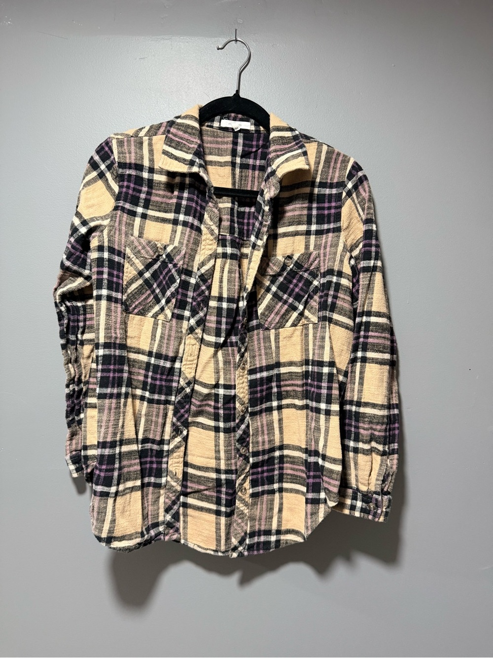 Maurices Cream Plaid Button-Down Shirt with Purple & Black